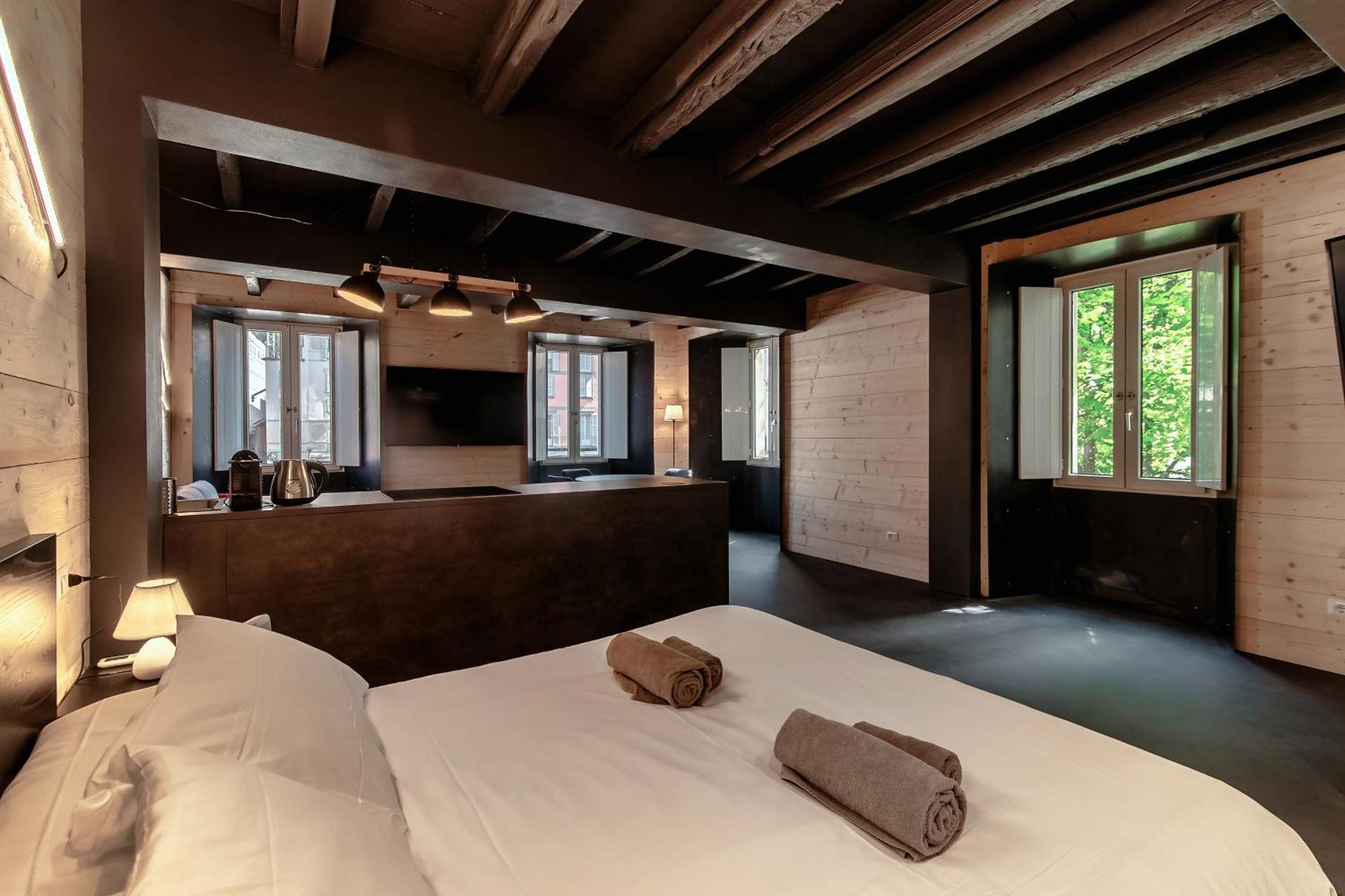 Apartmán Fitzgerald Building - The House Of Travelers Como Exteriér fotografie