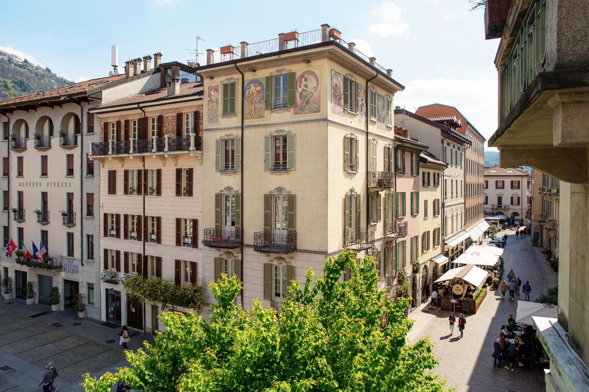 Apartmán Fitzgerald Building - The House Of Travelers Como Exteriér fotografie